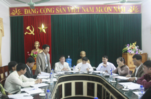 Hội nghị giám sát tình hình phát triển kinh tế xã hội tại thị trấn Kỳ Sơn.